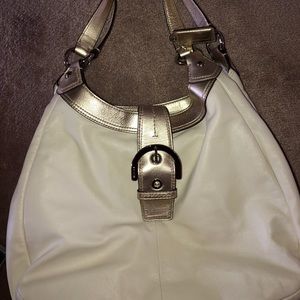 Neutral coach purse, perfect for summer!